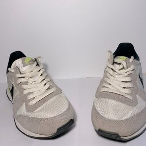 Nike Internationalist white and gray, size 6.5
